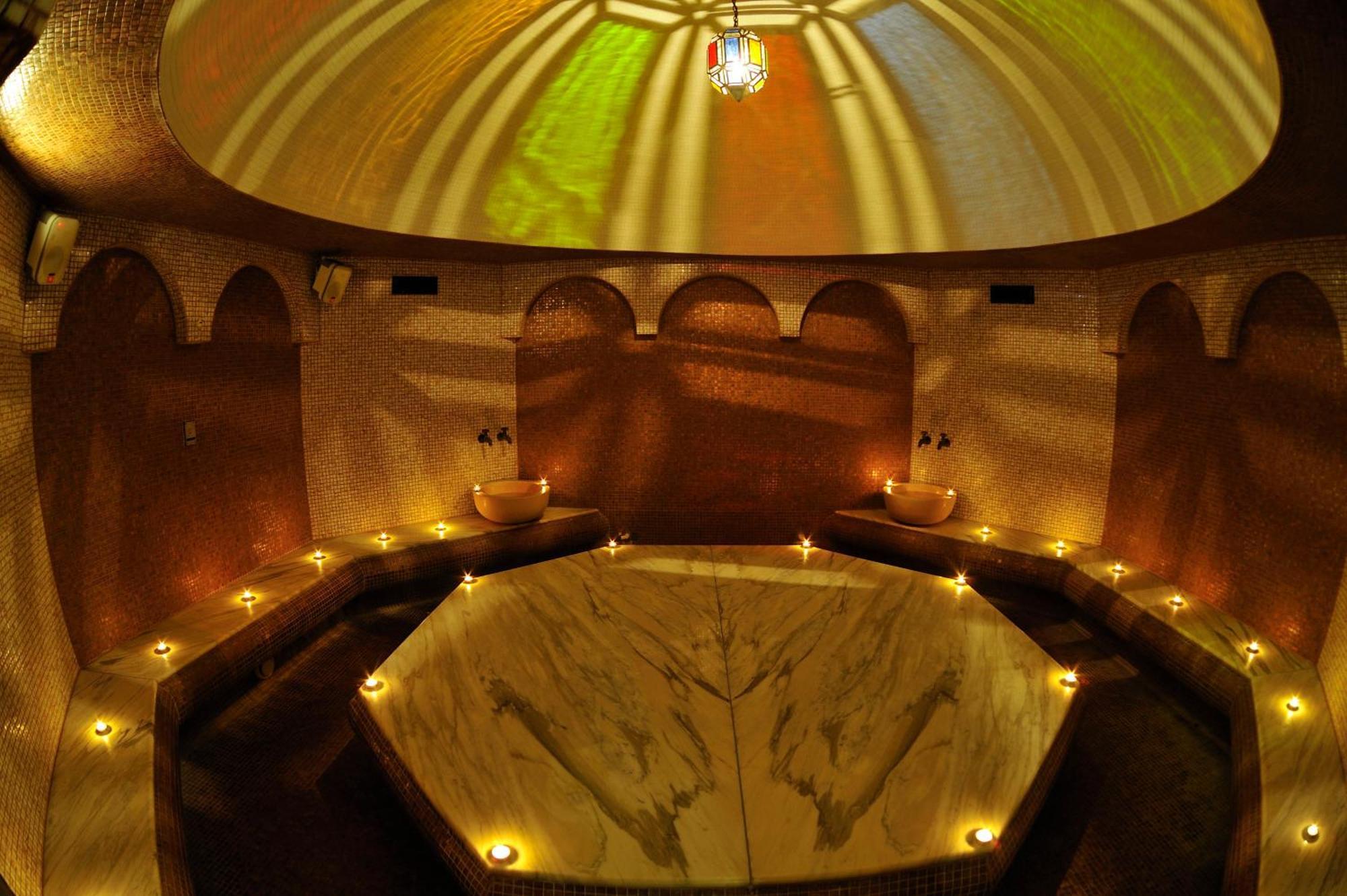 Seasons Spa Boutique Hotel Kozyn Dış mekan fotoğraf