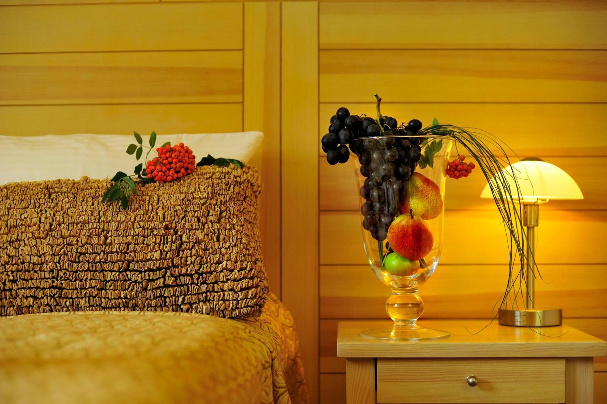 Seasons Spa Boutique Hotel Kozyn Dış mekan fotoğraf