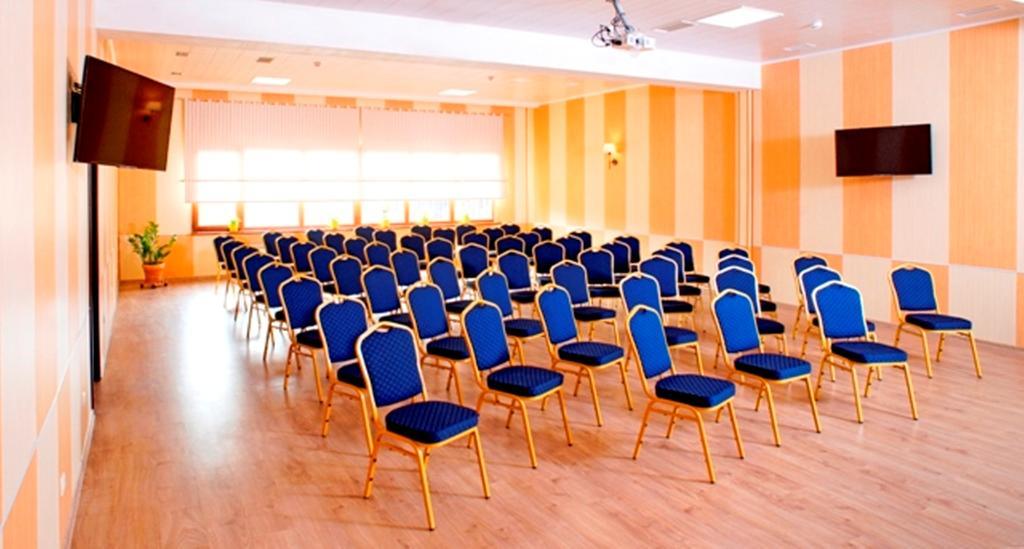 Seasons Spa Boutique Hotel Kozyn Dış mekan fotoğraf