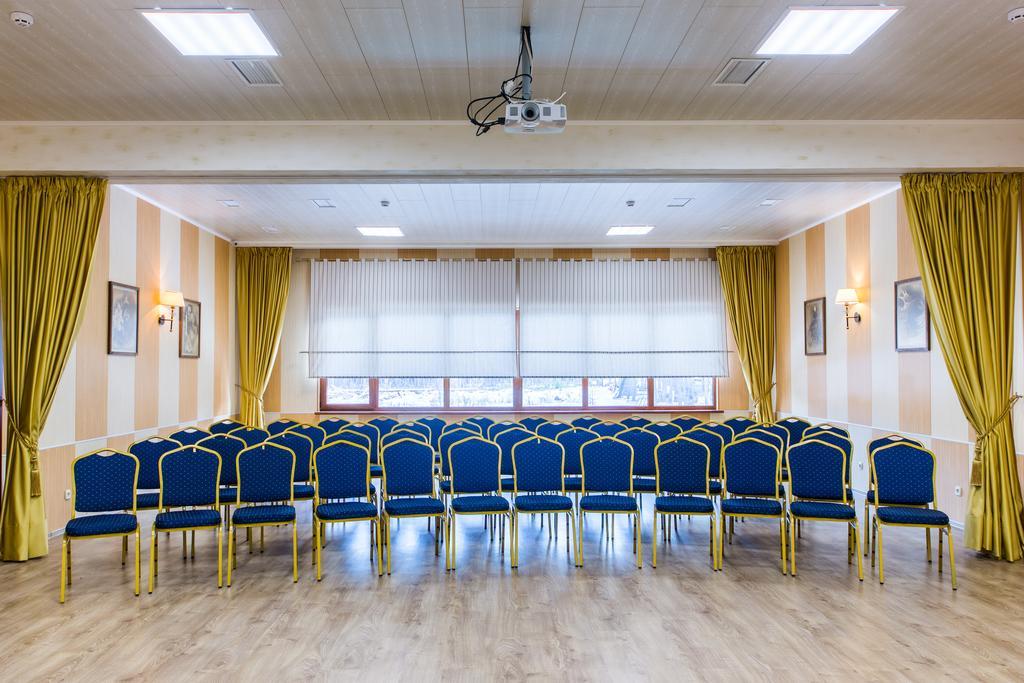 Seasons Spa Boutique Hotel Kozyn Dış mekan fotoğraf