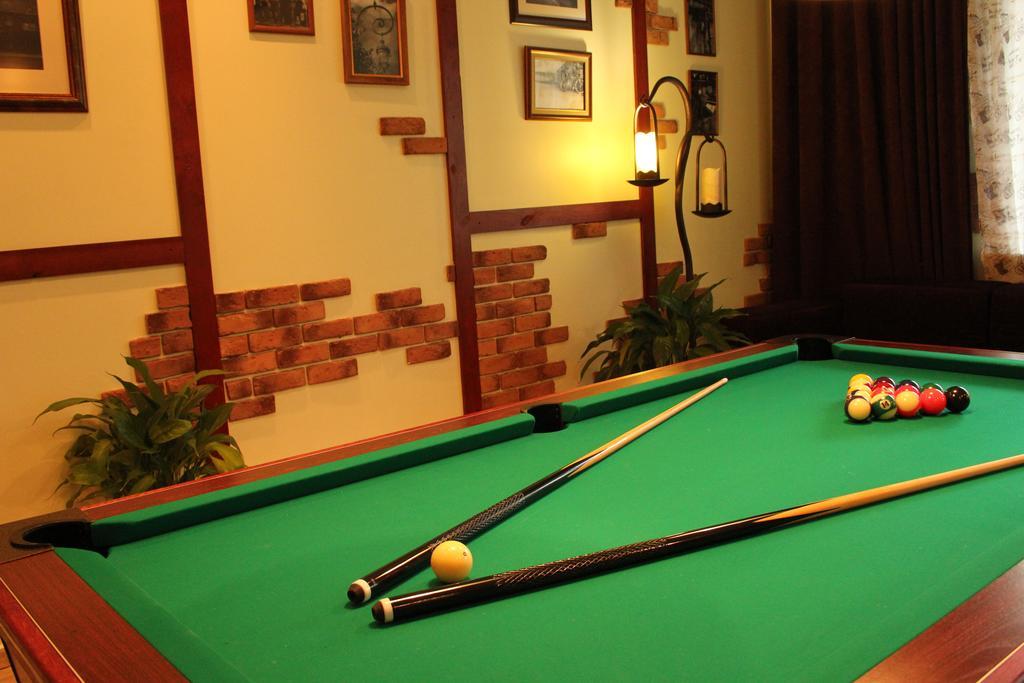 Seasons Spa Boutique Hotel Kozyn Dış mekan fotoğraf